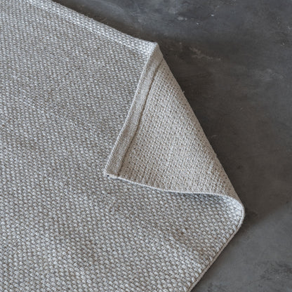 Silver 2021 Dig-P Modern White Wool Rug